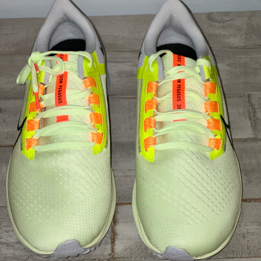 NEW Nike Air Zoom Pegasus NN - Mens US 10 | Women’s US 11.5 - Picture 2 of 9